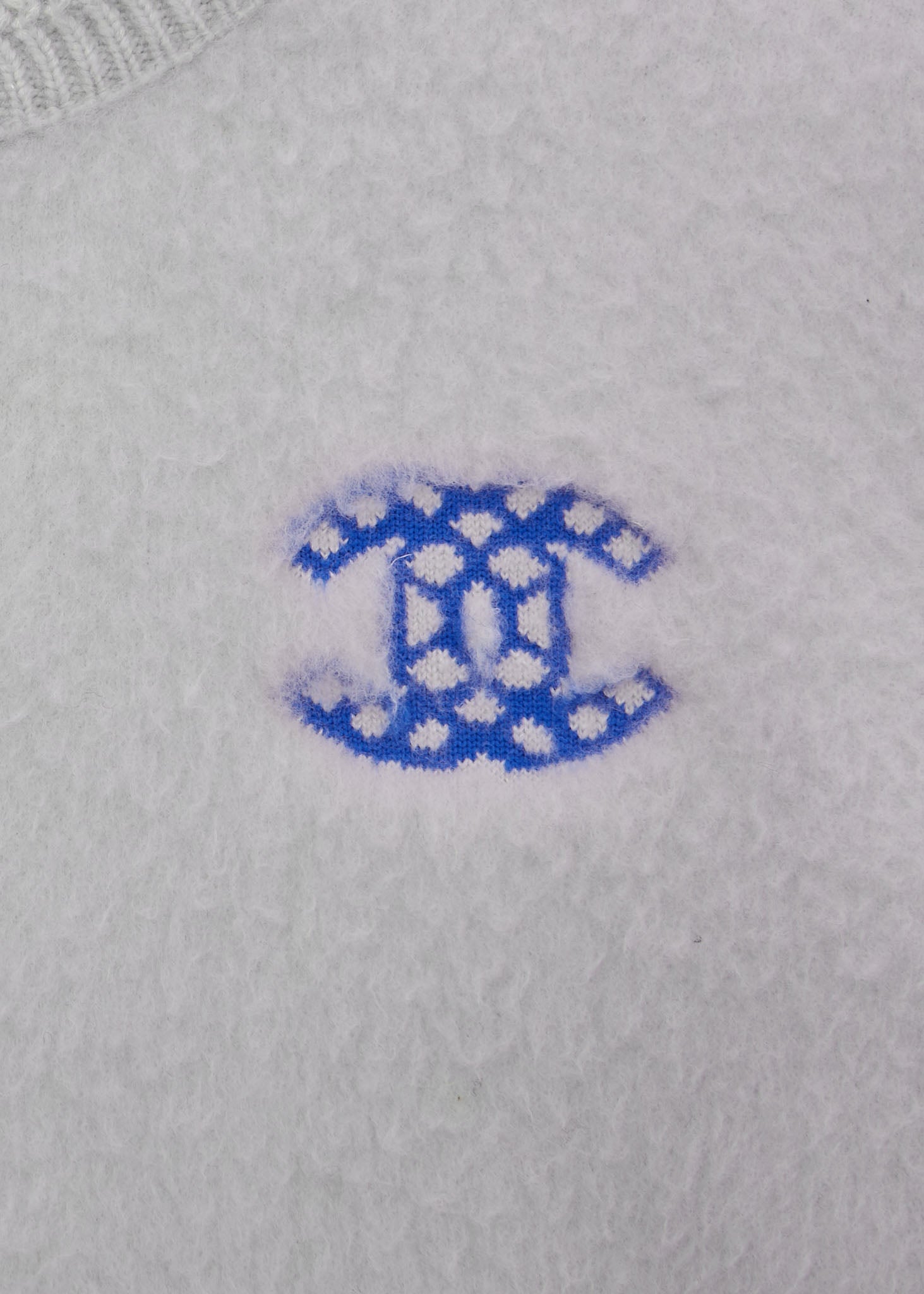 CHANEL Cardigan, Coco Button, Knit, Cashmere Blend, Grey, Silver-Tone Hardware, Pre-Owned - Vintage La Charme