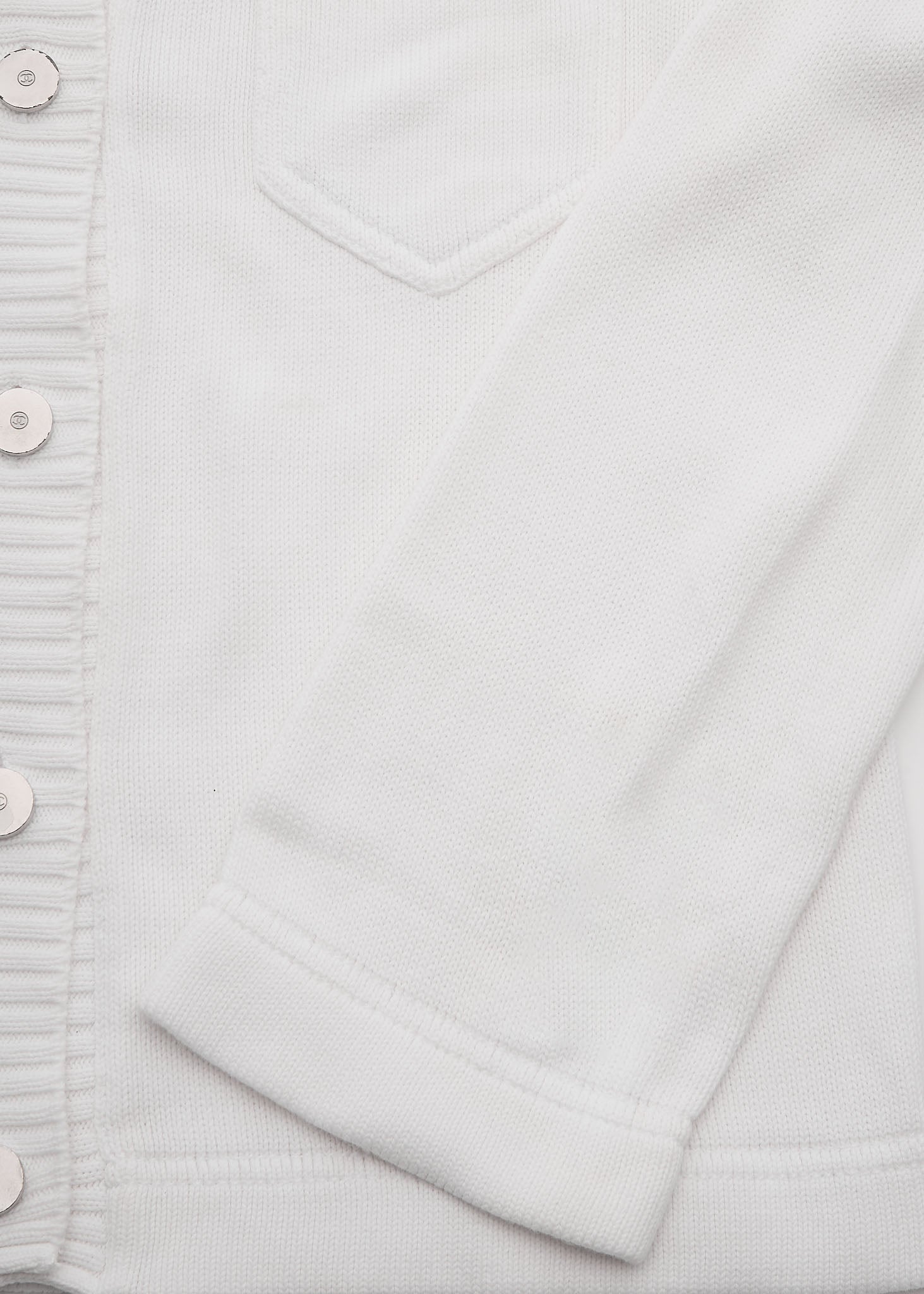 CHANEL Cardigan, Long Sleeve, Knit, Cotton, White, Pre-Owned - Vintage La Charme