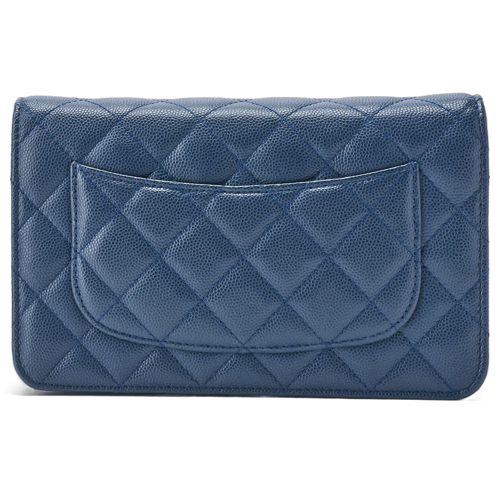 CHANEL Chain Wallet, Matelasse, Caviar Skin, Blue, Gold-Tone Hardware, Pre-Owned - Vintage La Charme