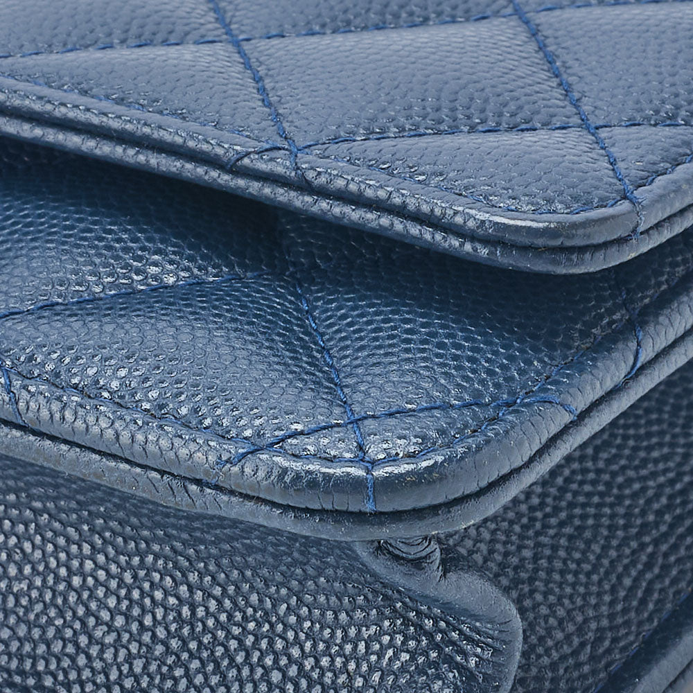 CHANEL Chain Wallet, Matelasse, Caviar Skin, Blue, Gold-Tone Hardware, Pre-Owned - Vintage La Charme