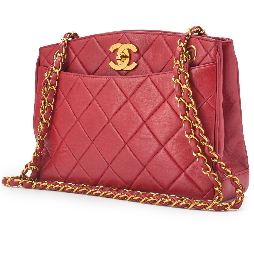CHANEL Shoulder Bag Matelasse Deca Coco Turn Lock Lambskin Red Gold-Tone Hardware Pre-Owned - Vintage La Charme