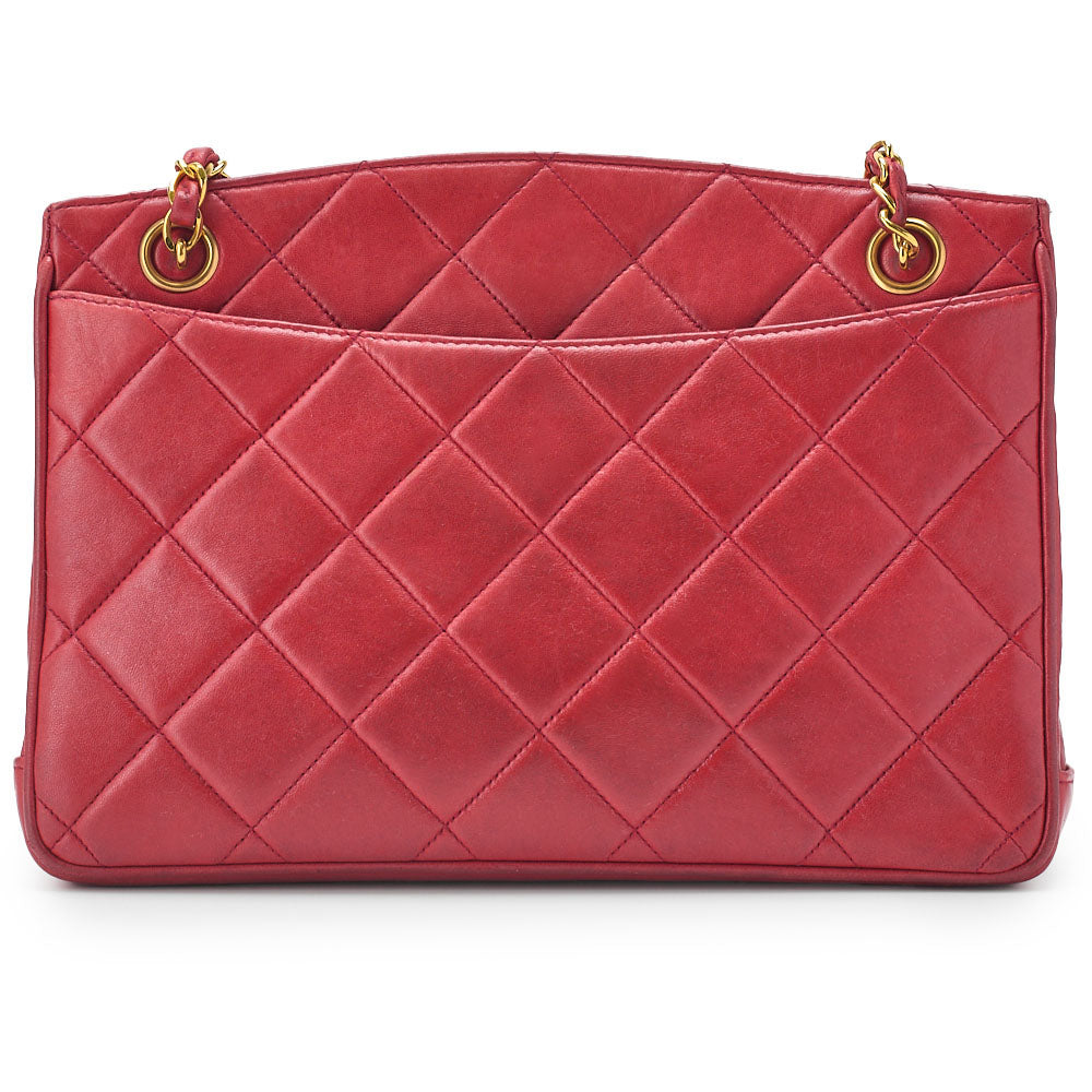 CHANEL Shoulder Bag Matelasse Deca Coco Turn Lock Lambskin Red Gold-Tone Hardware Pre-Owned - Vintage La Charme
