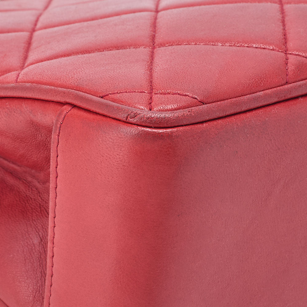 CHANEL Shoulder Bag Matelasse Deca Coco Turn Lock Lambskin Red Gold-Tone Hardware Pre-Owned - Vintage La Charme