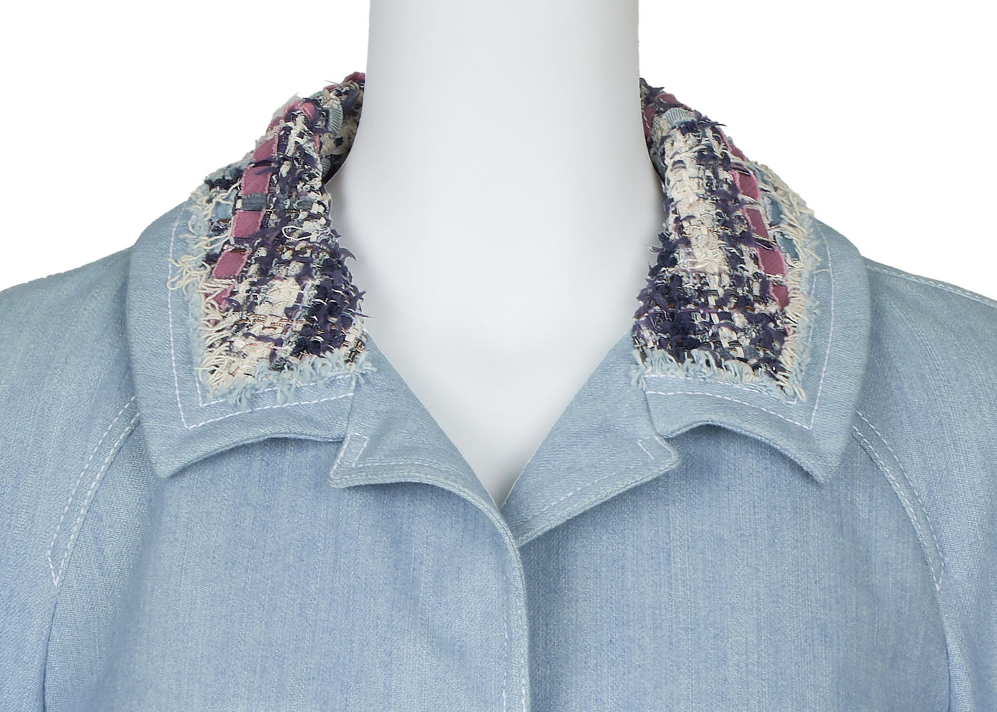 Chanel Jacket, Long Sleeve, Tweed Denim, Cotton, Blue, Gold-Tone Hardware, Pre-Owned - Vintage La Charme