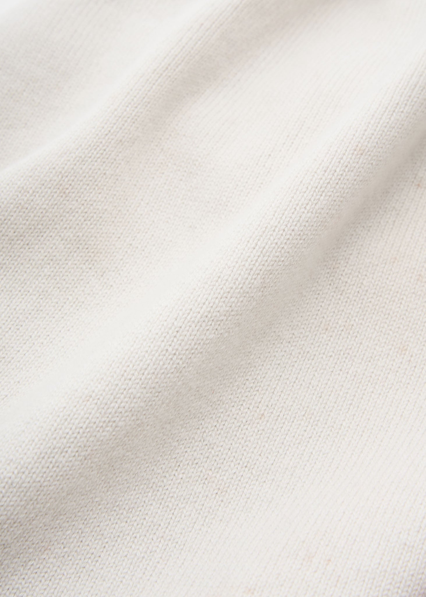 CHANEL Cardigan Long Sleeve Knit Cut-and-Sew Cashmere Ivory Gold-Tone Hardware Pre-Owned - Vintage La Charme