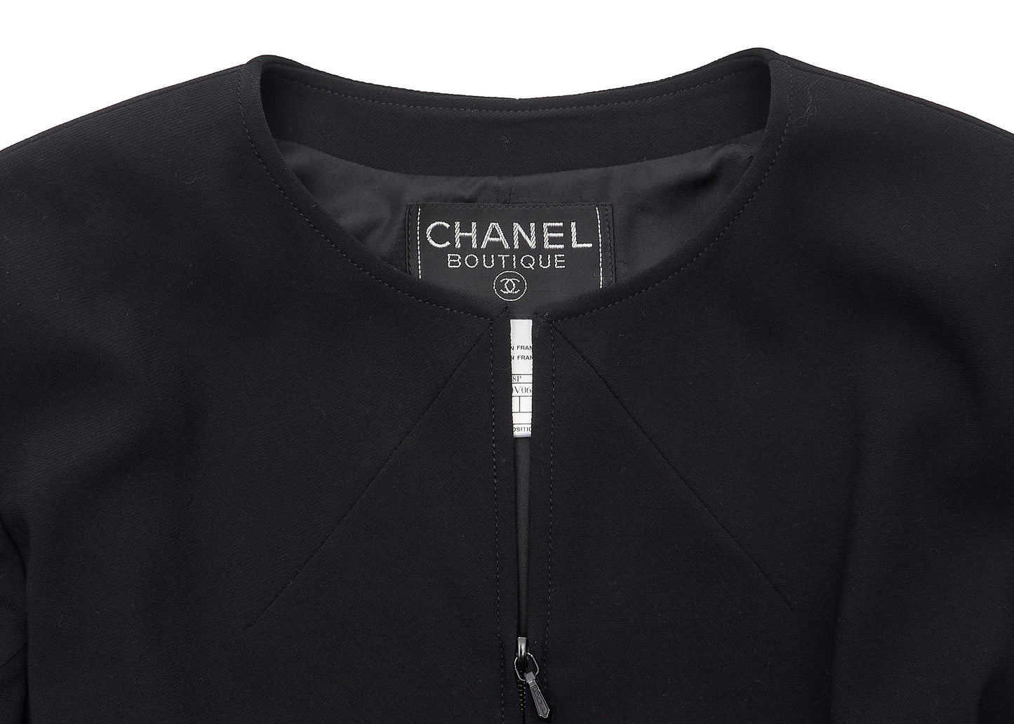 CHANEL Waist Chain Jacket, No Collar, Wool, Black, Gold-Tone Hardware, Pre-Owned - Vintage La Charme