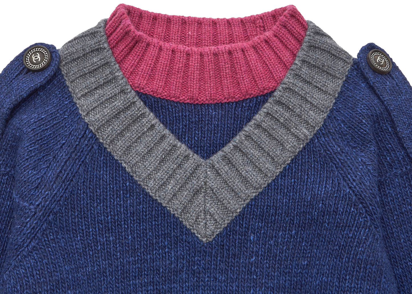 CHANEL Knit Sweater, Coco Button, Cashmere Silk Wool Blend, Navy, Gold-Tone Hardware, Pre-Owned - Vintage La Charme