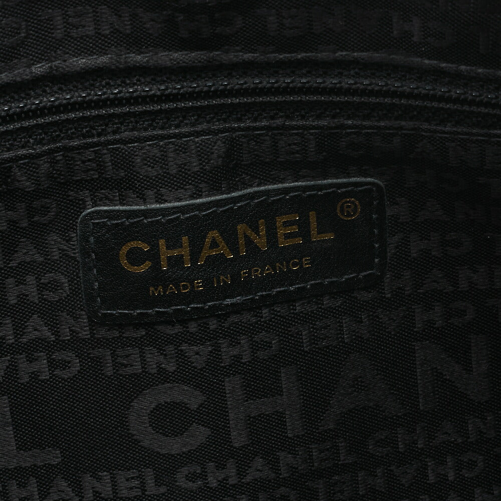 CHANEL Shoulder Bag Chocolate Bar Coco Mark Lambskin Black Gold-Tone Hardware Pre-Owned - Vintage La Charme