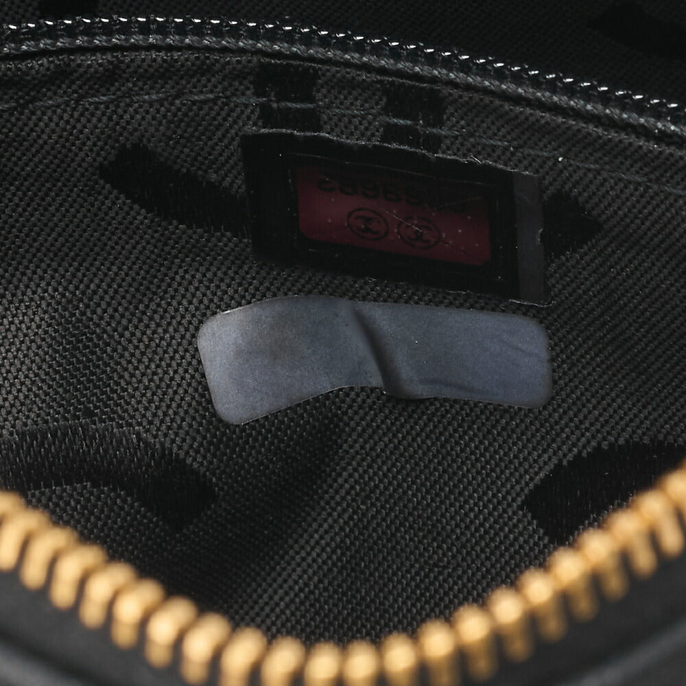 CHANEL Chain Hand Bag V-Stitch Calfskin Black Gold-Tone Hardware Pre-Owned - Vintage La Charme