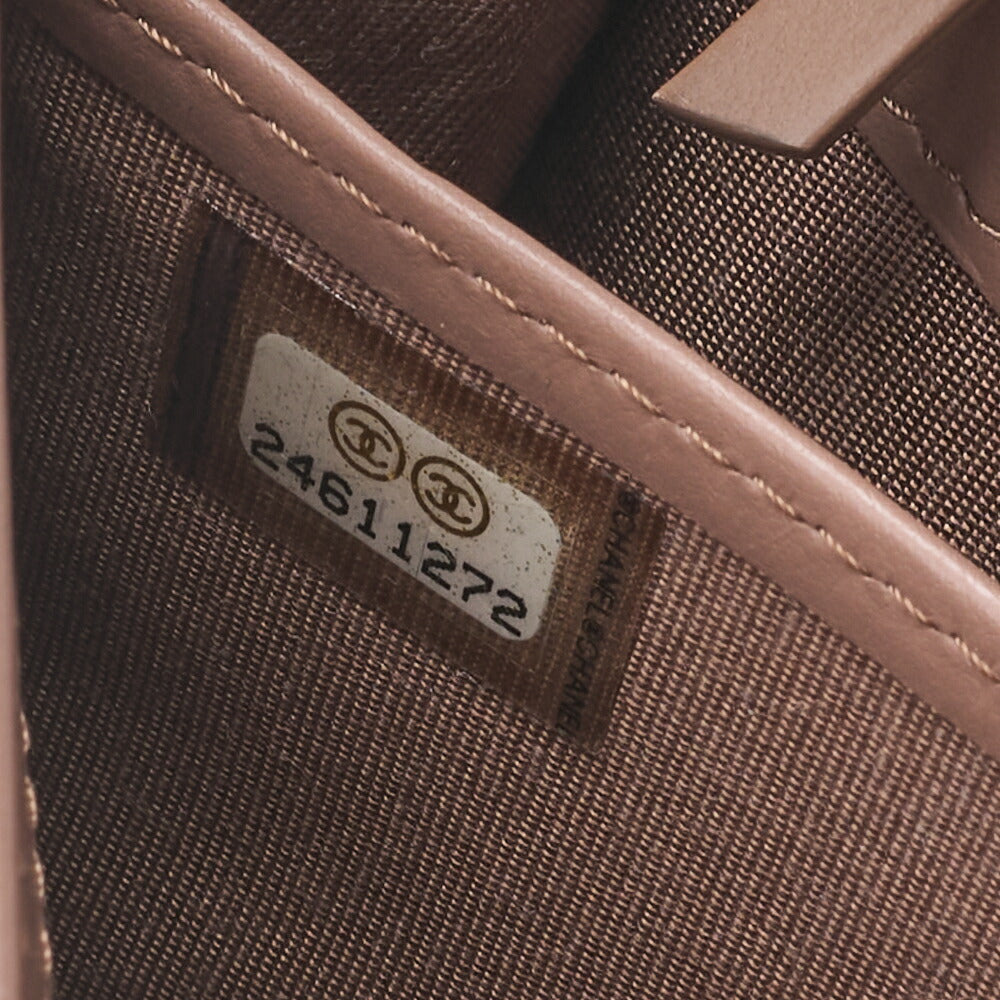 CHANEL Bi-fold Long Wallet, V-Stitch, Caviar Skin, Beige Gray, Silver-Tone Hardware, Pre-Owned - Vintage La Charme