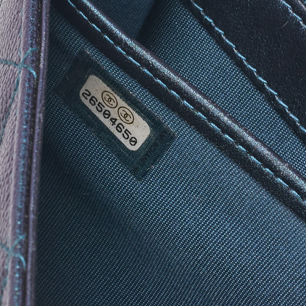 CHANEL Bi-Fold Long Wallet Matelasse CC Filigree Caviar Skin Metallic Green Silver-Tone Hardware Pre-Owned - Vintage La Charme