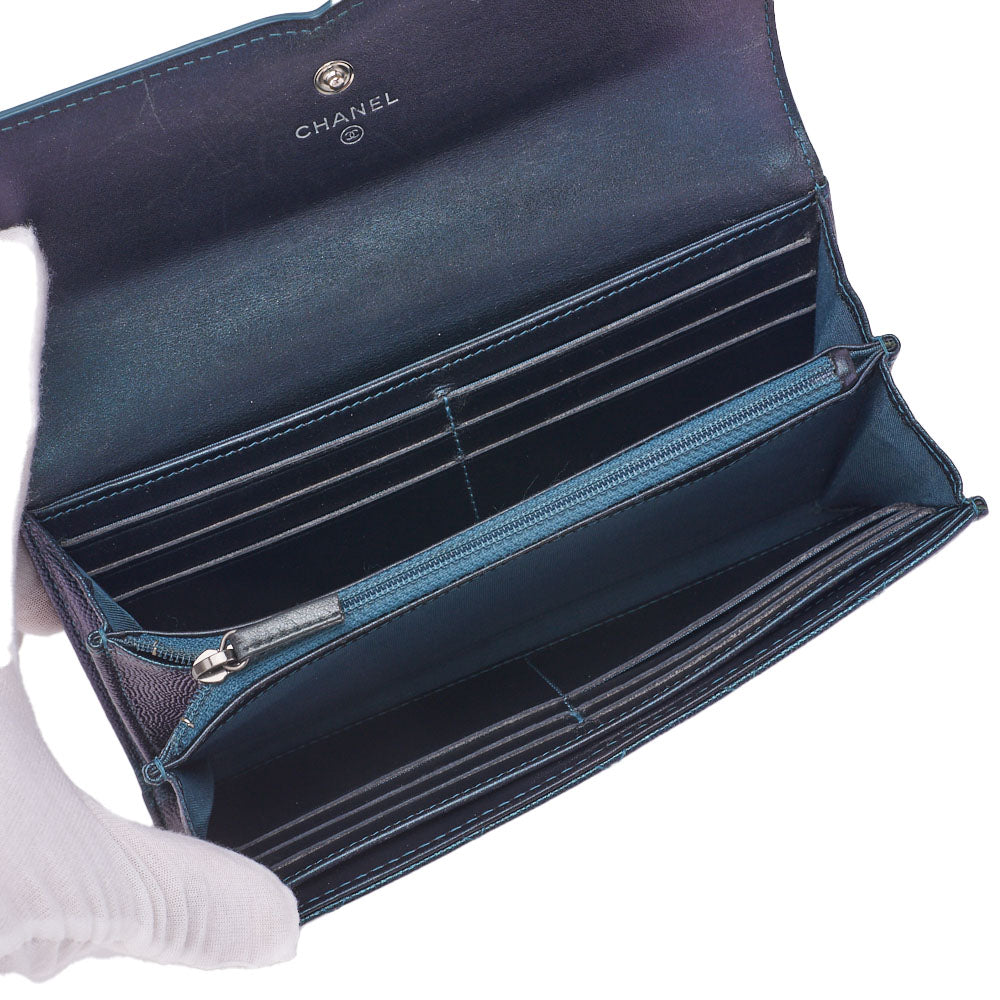 CHANEL Bi-Fold Long Wallet Matelasse CC Filigree Caviar Skin Metallic Green Silver-Tone Hardware Pre-Owned - Vintage La Charme