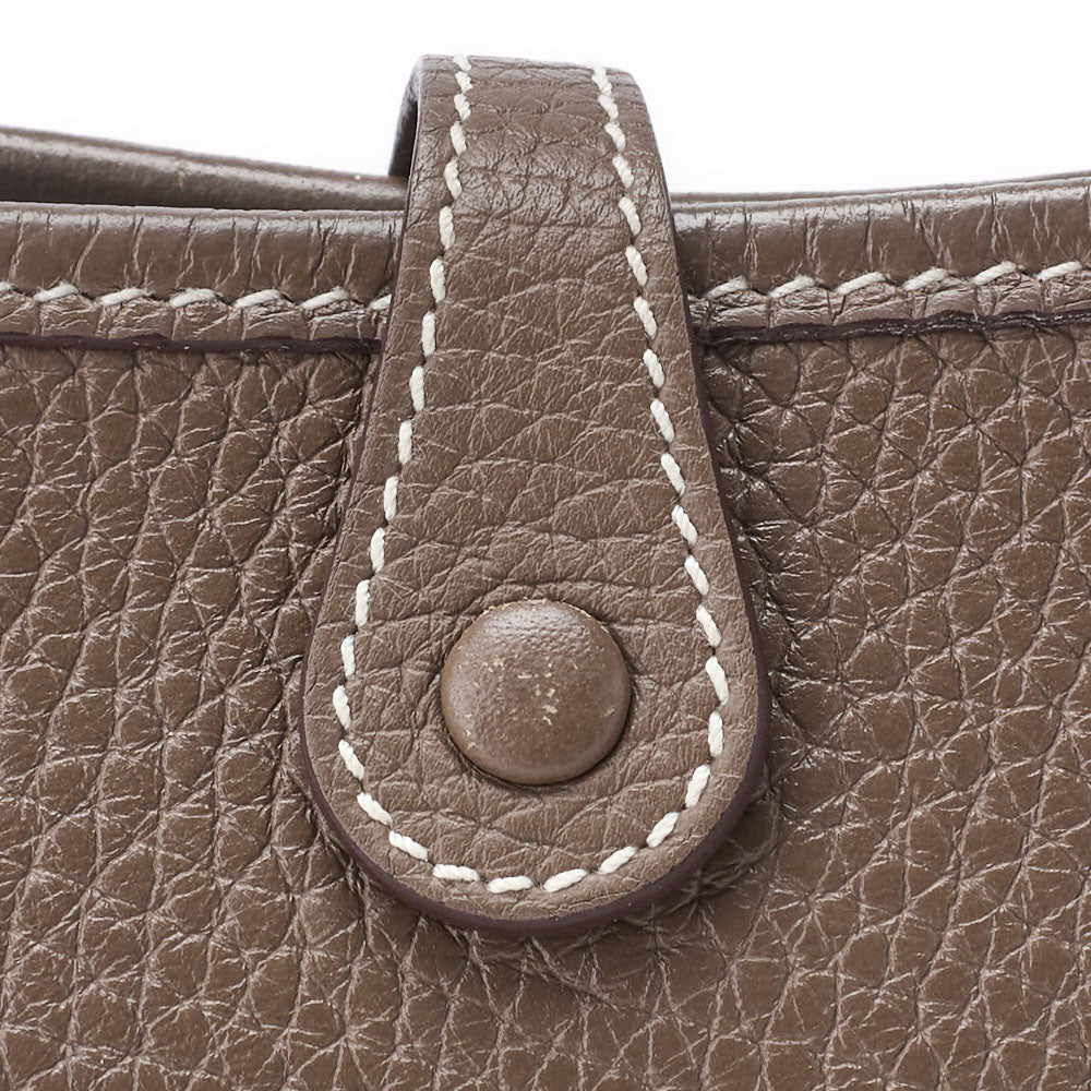 HERMES Evelyn TPM Shoulder Bag Tryon Clemence Leather Etoupe Gold-Tone Hardware Pre-Owned - Vintage La Charme