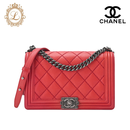 CHANEL Boy Chanel Large Size Matelasse Chain Shoulder Bag Calfskin Red Silver-Tone Hardware Pre-Owned - Vintage La Charme