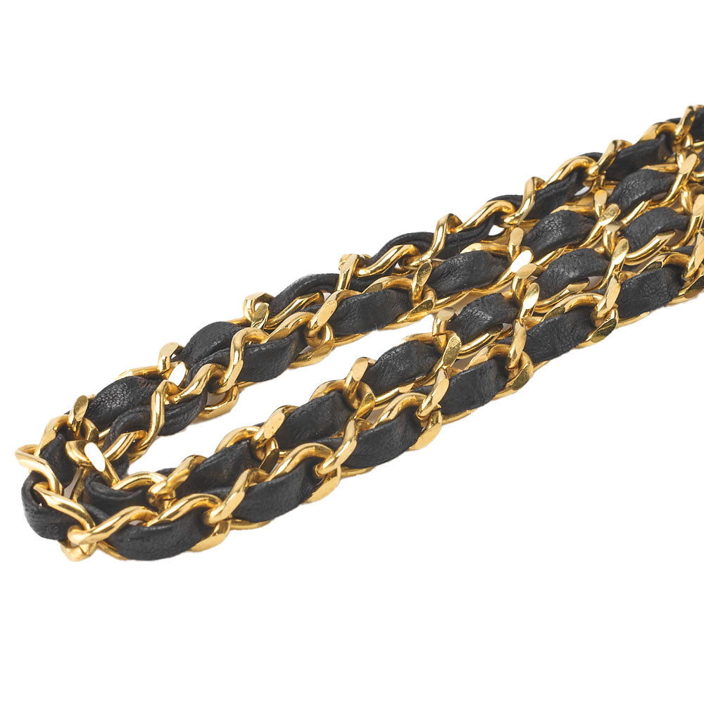 CHANEL Chain Shoulder Bag Mini Matelasse Lambskin Black Gold-Tone Hardware Pre-Owned - Vintage La Charme