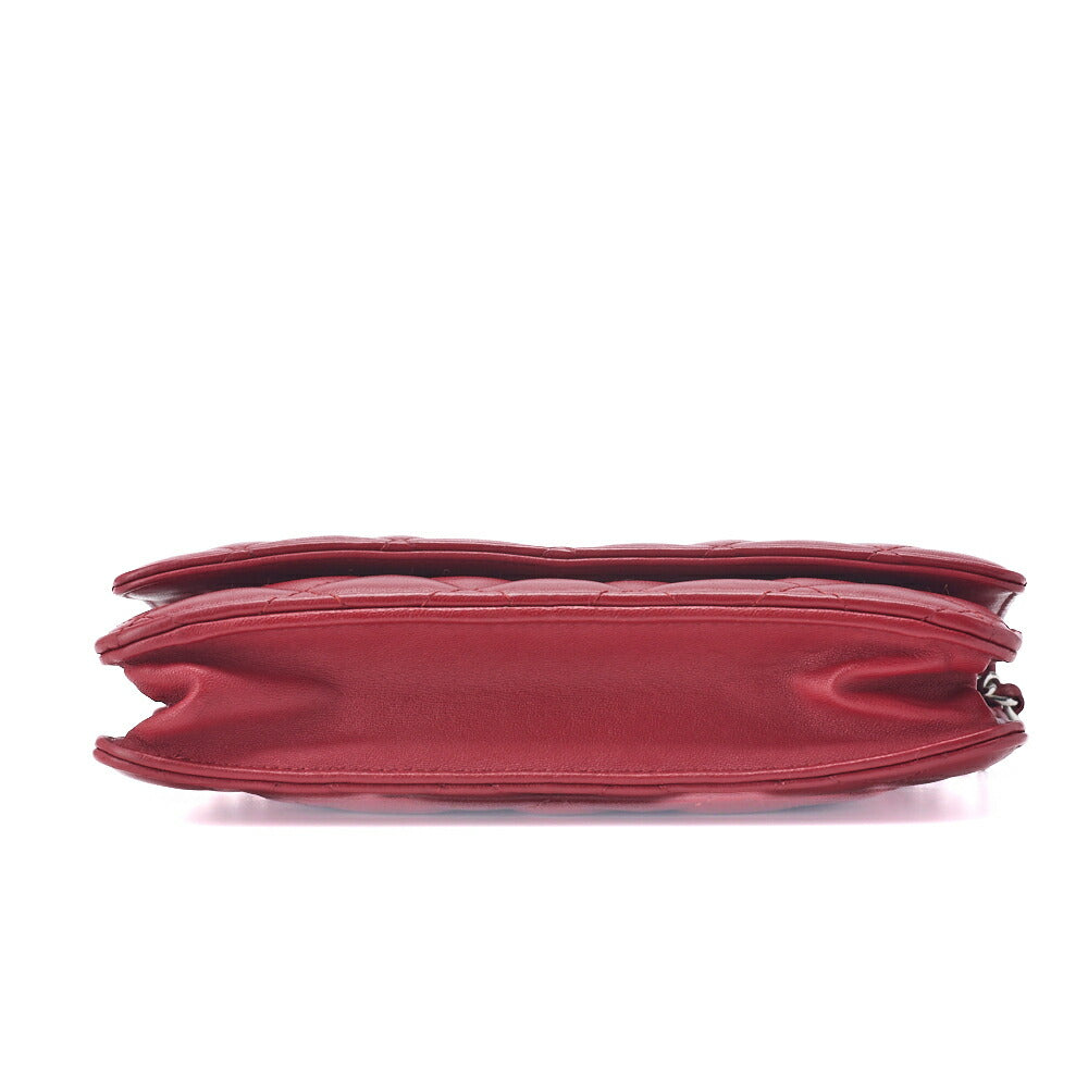 CHANEL Chain Wallet Matelasse Lambskin Red Silver-Tone Hardware Pre-Owned - Vintage La Charme