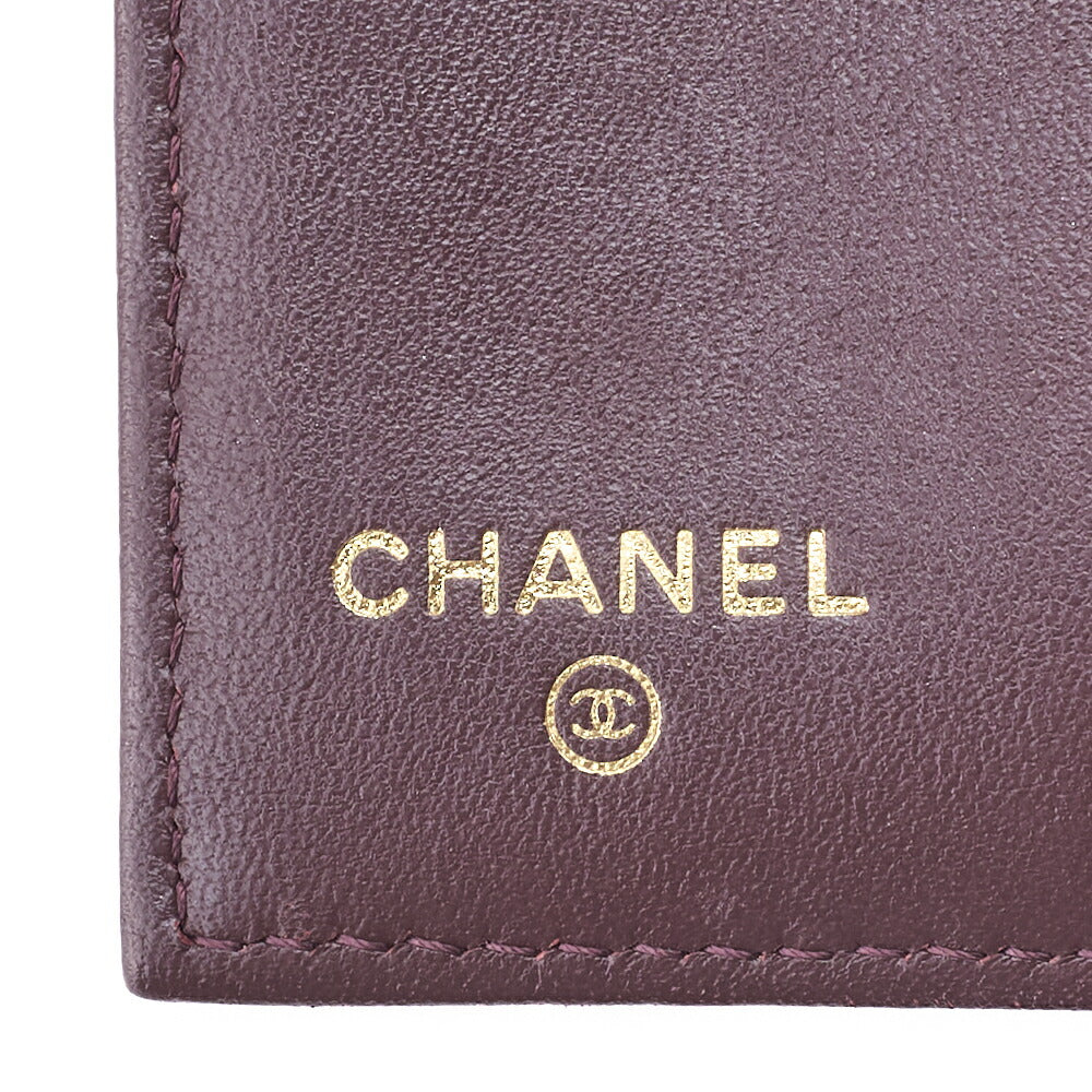 CHANEL Tri-Fold Compact Wallet, Matelasse, Caviar Skin, Black, Gold-Tone Hardware, Pre-Owned - Vintage La Charme