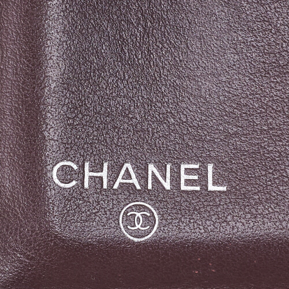CHANEL Compact Wallet, Matelasse, Caviar Skin, Black, Gold-Tone Hardware, Pre-Owned - Vintage La Charme
