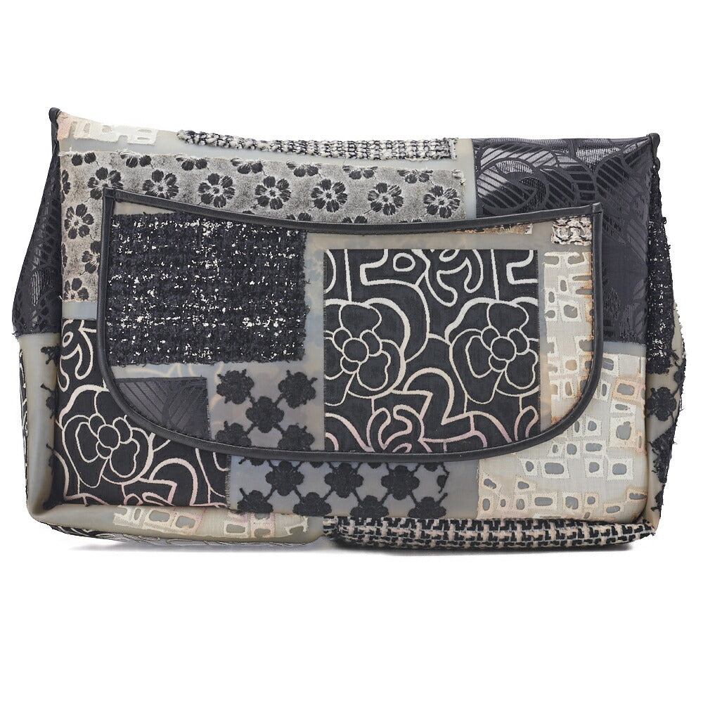 CHANEL Shoulder Bag Matelasse Coco Mark Patchwork Silicone Black Silver-Tone Hardware Pre-Owned - Vintage La Charme