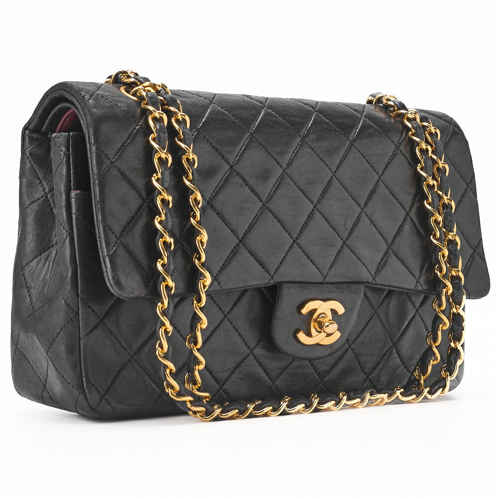 CHANEL Chain Shoulder Bag Matelasse Double Flap Lambskin Black Gold-Tone Hardware Pre-Owned - Vintage La Charme