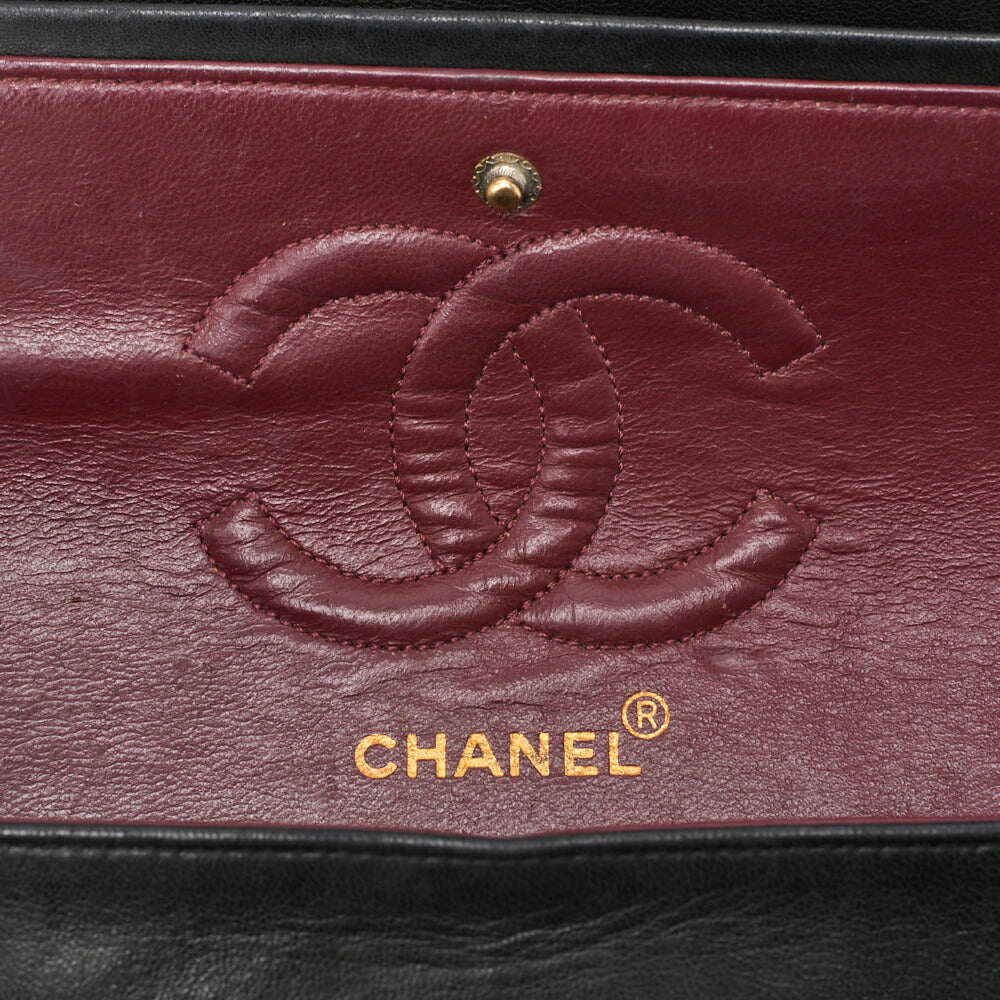 CHANEL Chain Shoulder Bag Matelasse Double Flap Lambskin Black Gold-Tone Hardware Pre-Owned - Vintage La Charme