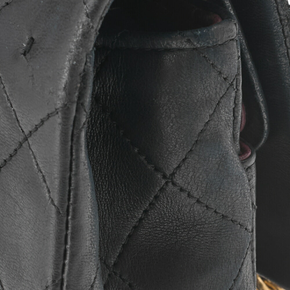 CHANEL Chain Shoulder Bag Matelasse Double Flap Lambskin Black Gold-Tone Hardware Pre-Owned - Vintage La Charme