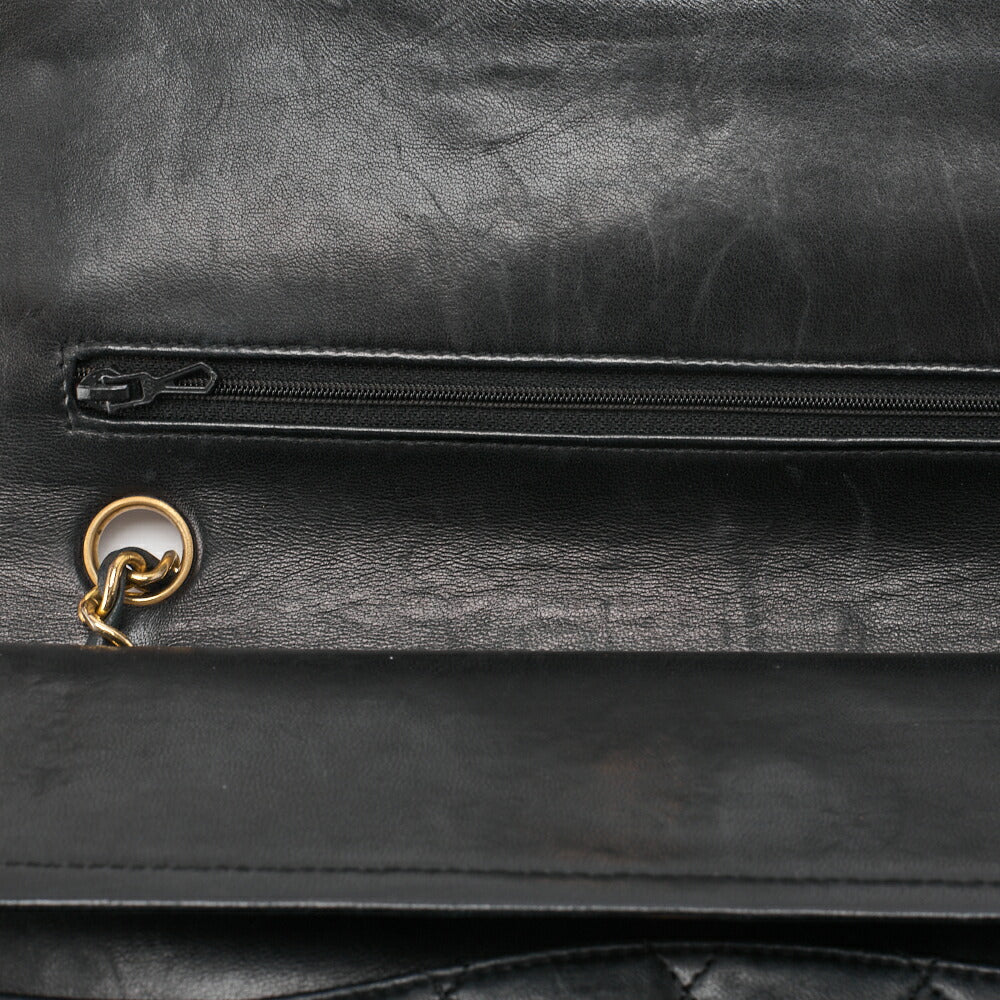 CHANEL Chain Shoulder Bag Matelasse Double Flap Lambskin Black Gold-Tone Hardware Pre-Owned - Vintage La Charme
