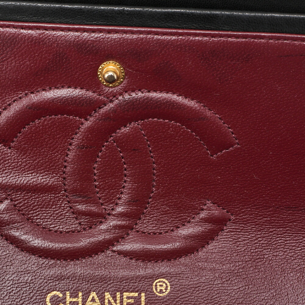 CHANEL Shoulder Bag, Matelasse Double Flap, Lambskin, Black, Gold-Tone Hardware, Pre-Owned - Vintage La Charme