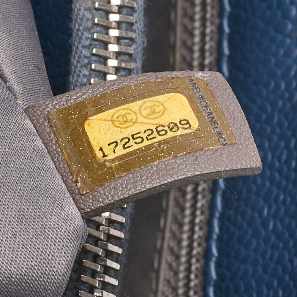 CHANEL Shoulder Bag Tote Bag Matelasse Caviar Skin Navy Silver-Tone Hardware Pre-Owned - Vintage La Charme