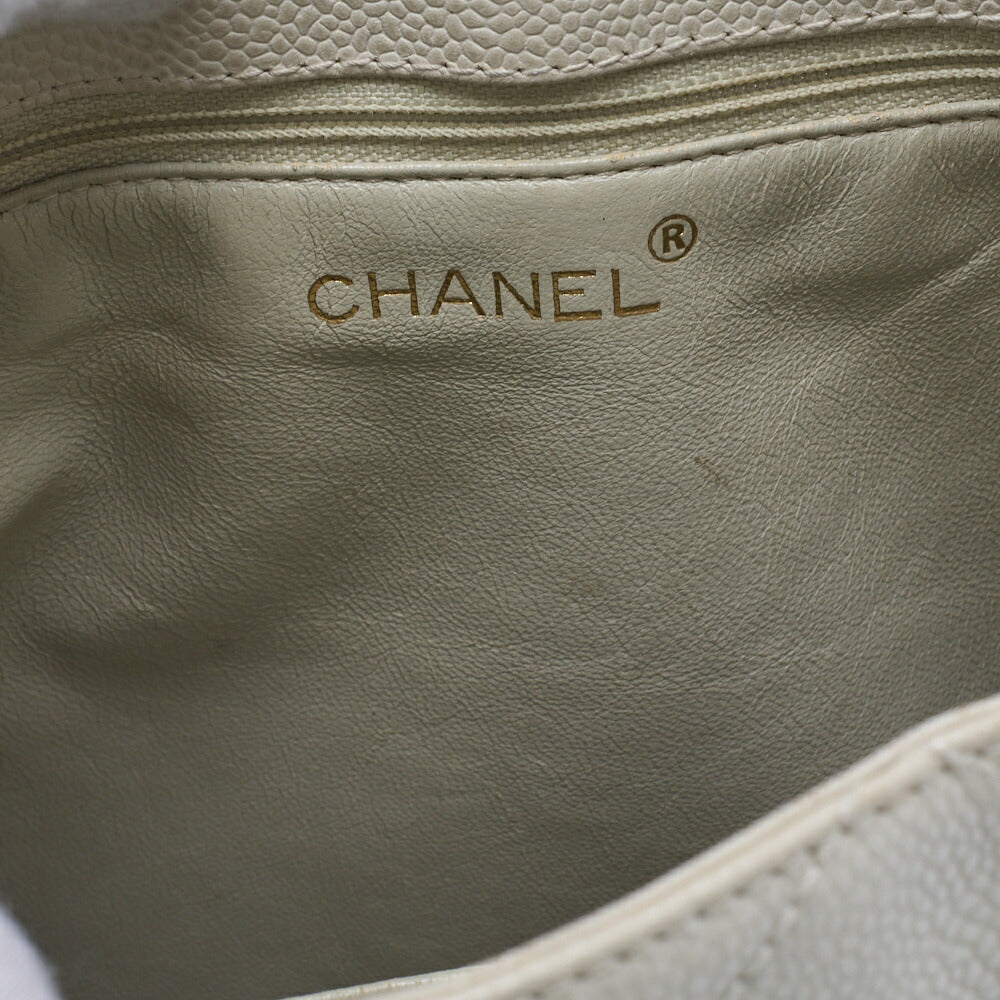 Chanel Shoulder Bag Matelasse Caviar Skin Ivory Gold-Tone Hardware Pre-Owned - Vintage La Charme