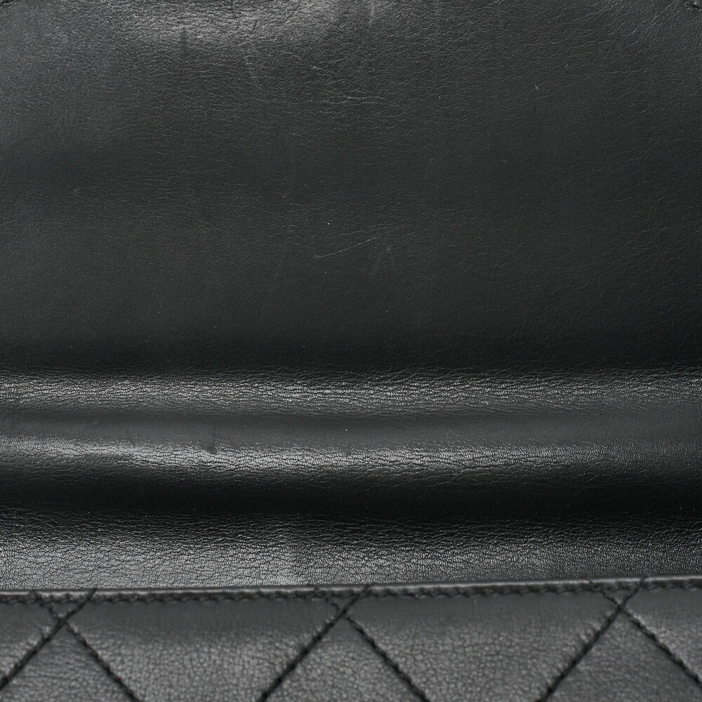CHANEL Handbag Matelasse Turn Lock V Flap Calfskin Black Gold-Tone Hardware Pre-Owned - Vintage La Charme