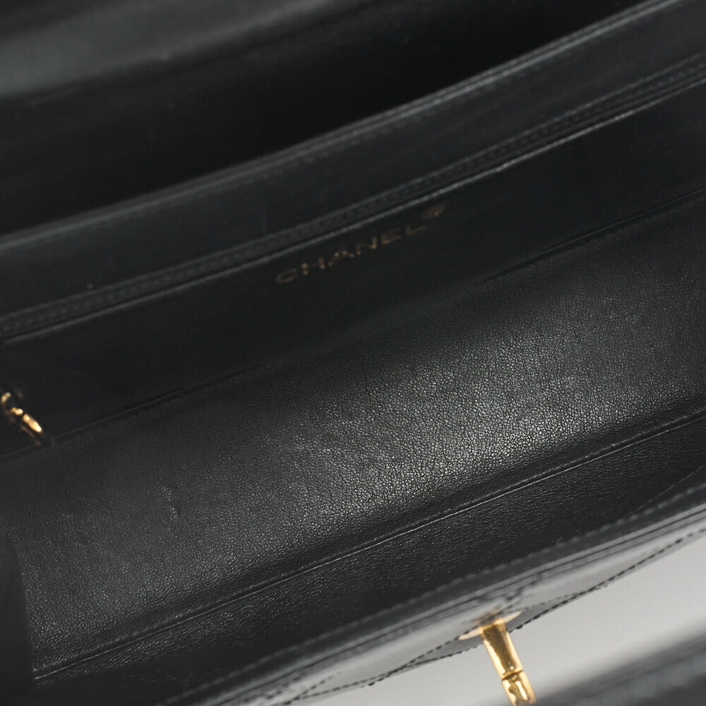 CHANEL Handbag Matelasse Turn Lock V Flap Calfskin Black Gold-Tone Hardware Pre-Owned - Vintage La Charme