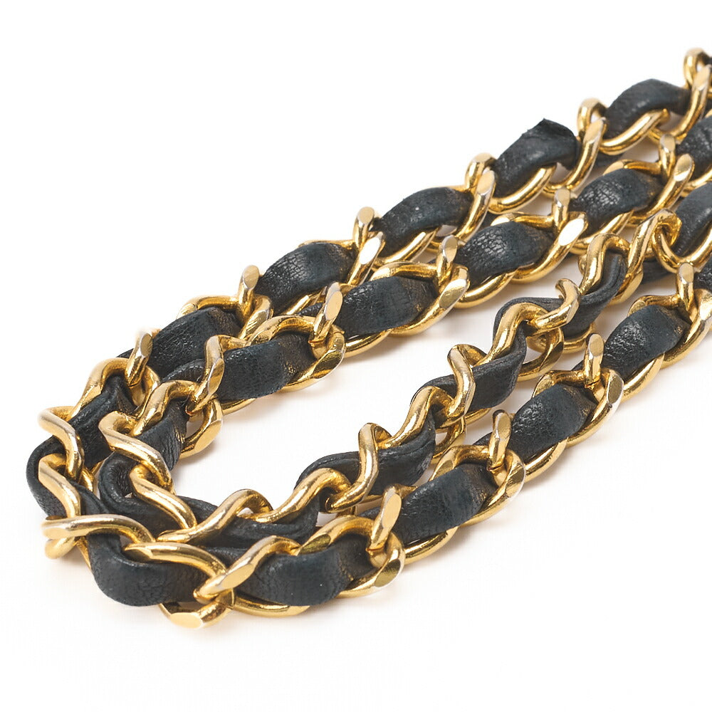 CHANEL Chain Shoulder Bag Mini Matelasse Lambskin Black Gold-Tone Hardware Pre-Owned - Vintage La Charme