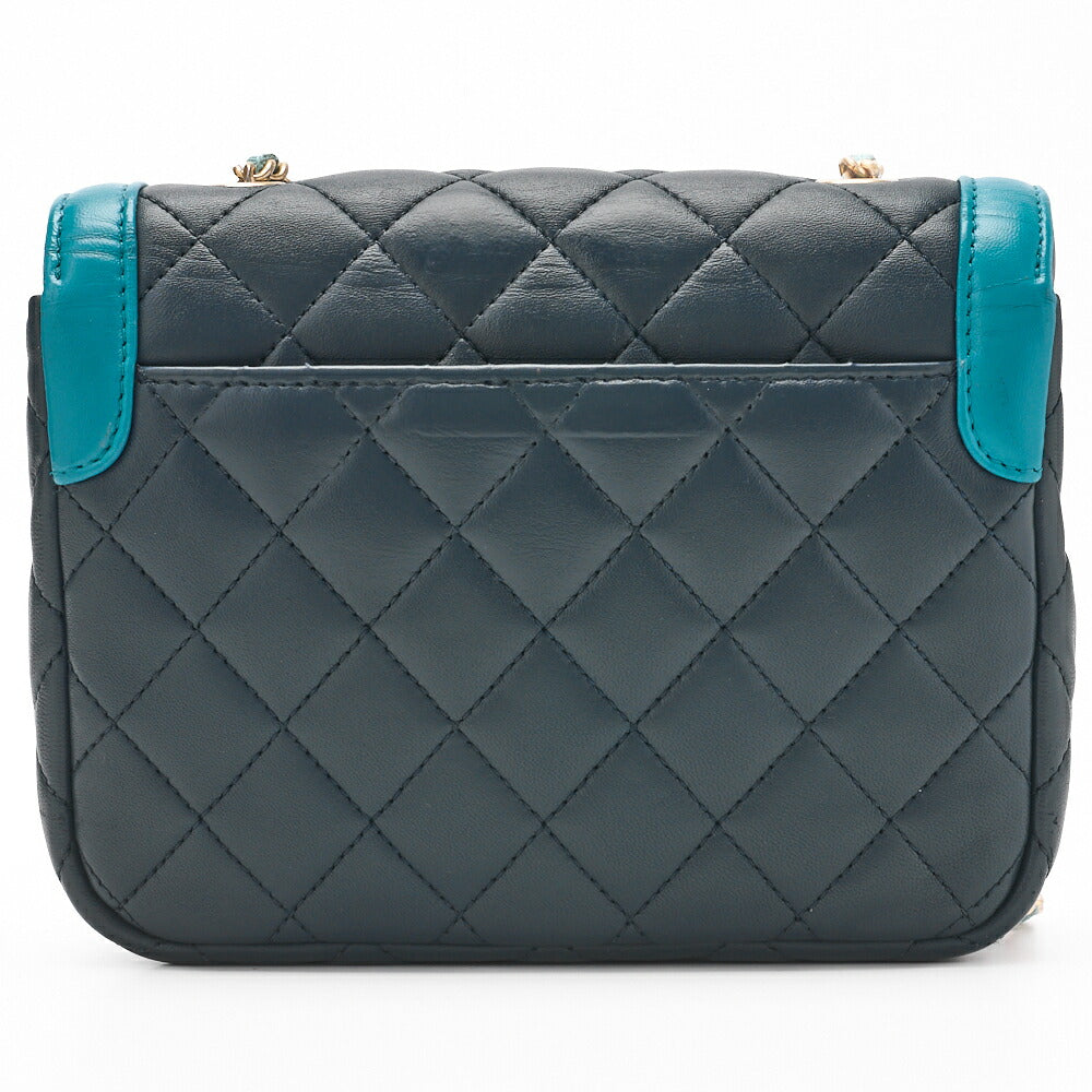 CHANEL Mini Shoulder Bag Matelasse Turn Lock Lambskin Bicolor Gold-Tone Hardware Pre-Owned - Vintage La Charme