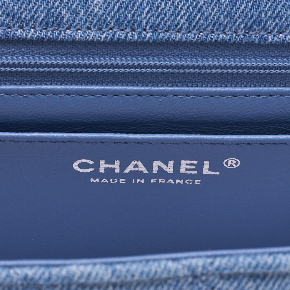 CHANEL Shoulder Bag Matelasse Denim Blue Single Flap Turn Lock Silver-Tone Hardware Pre-Owned - Vintage La Charme