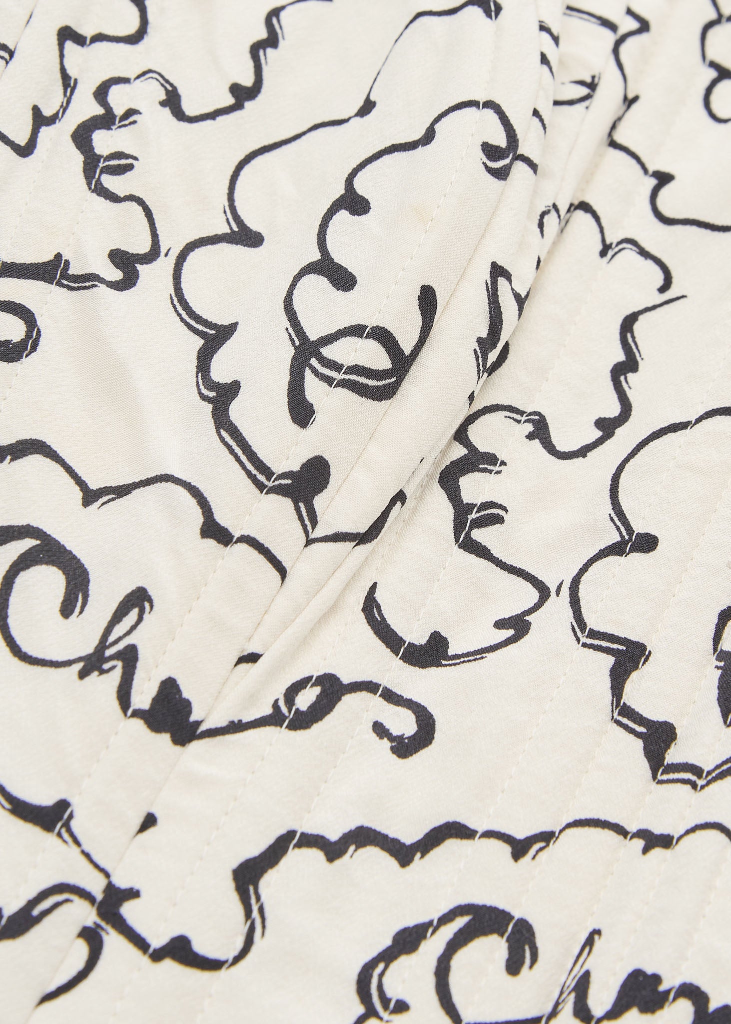 CHANEL Camisole T-Shirt Total Pattern Corset Ivory Fabric Gold-Tone Hardware Pre-Owned - Vintage La Charme