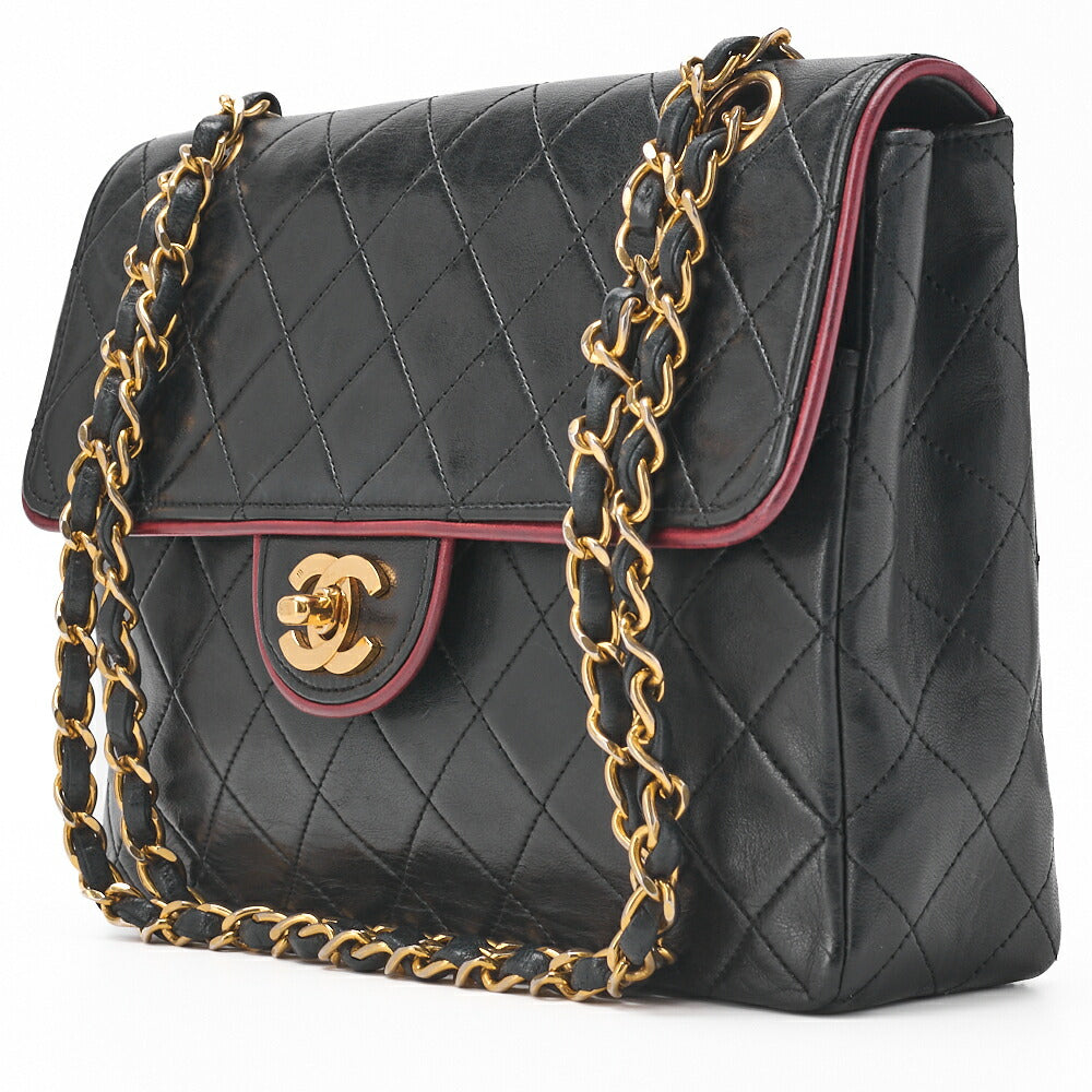 CHANEL Chain Shoulder Bag Matelasse Lambskin Bicolor Black Red Gold-Tone Hardware Pre-Owned - Vintage La Charme