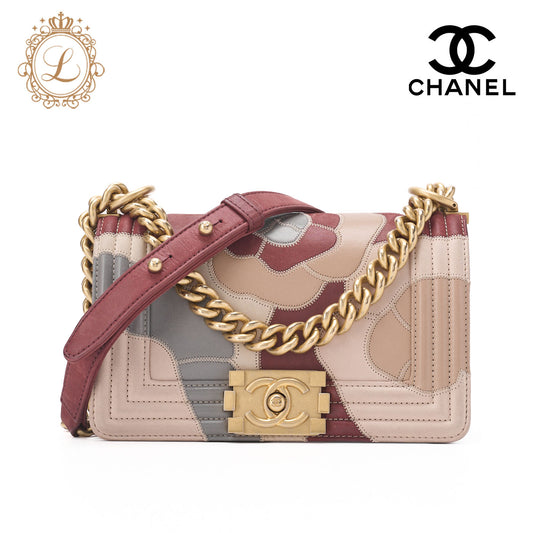 CHANEL Boy Chanel Shoulder Bag Matelasse Chain Shoulder Calfskin Sparkle Leather Multicolor Gold-Tone Hardware Pre-Owned - Vintage La Charme