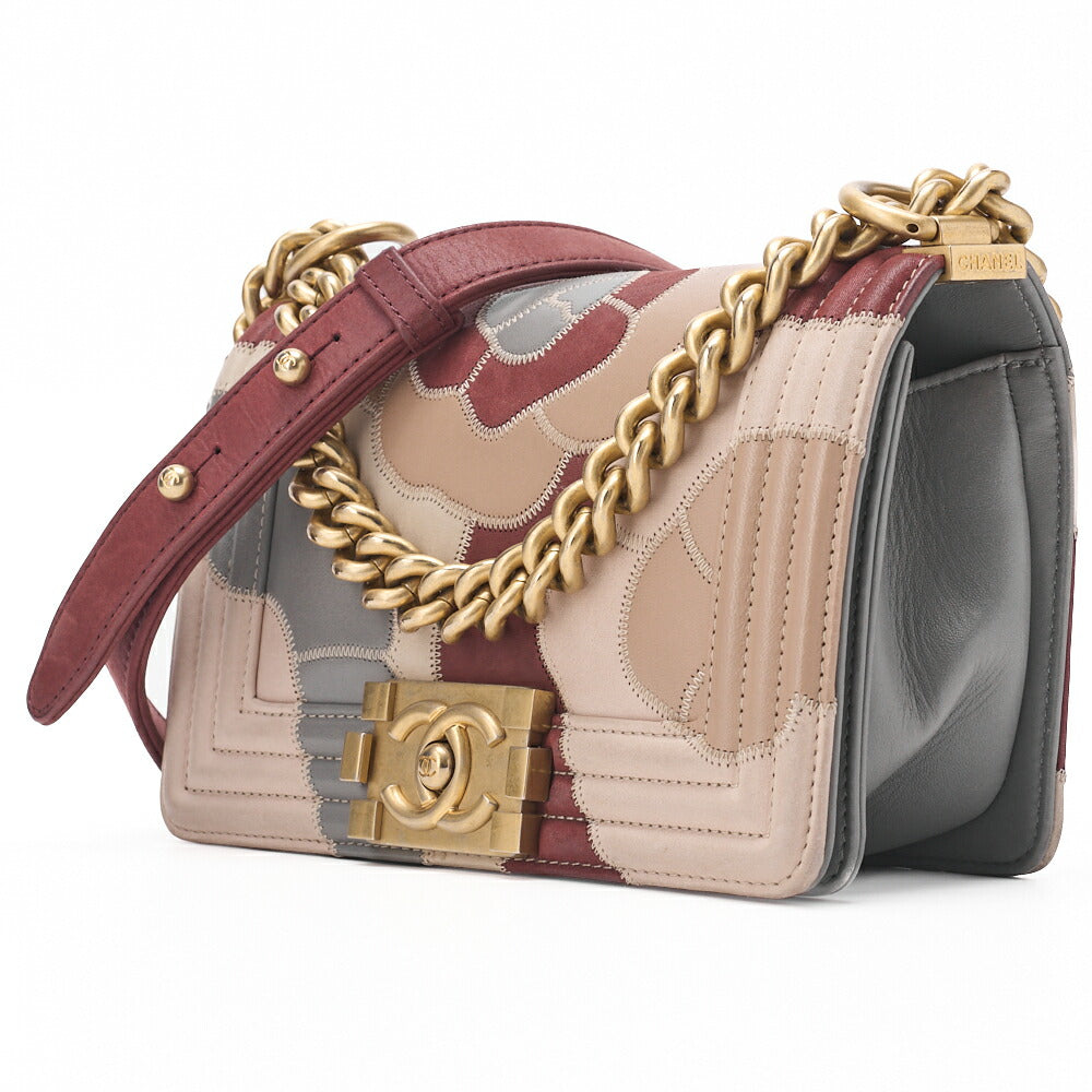 CHANEL Boy Chanel Shoulder Bag Matelasse Chain Shoulder Calfskin Sparkle Leather Multicolor Gold-Tone Hardware Pre-Owned - Vintage La Charme