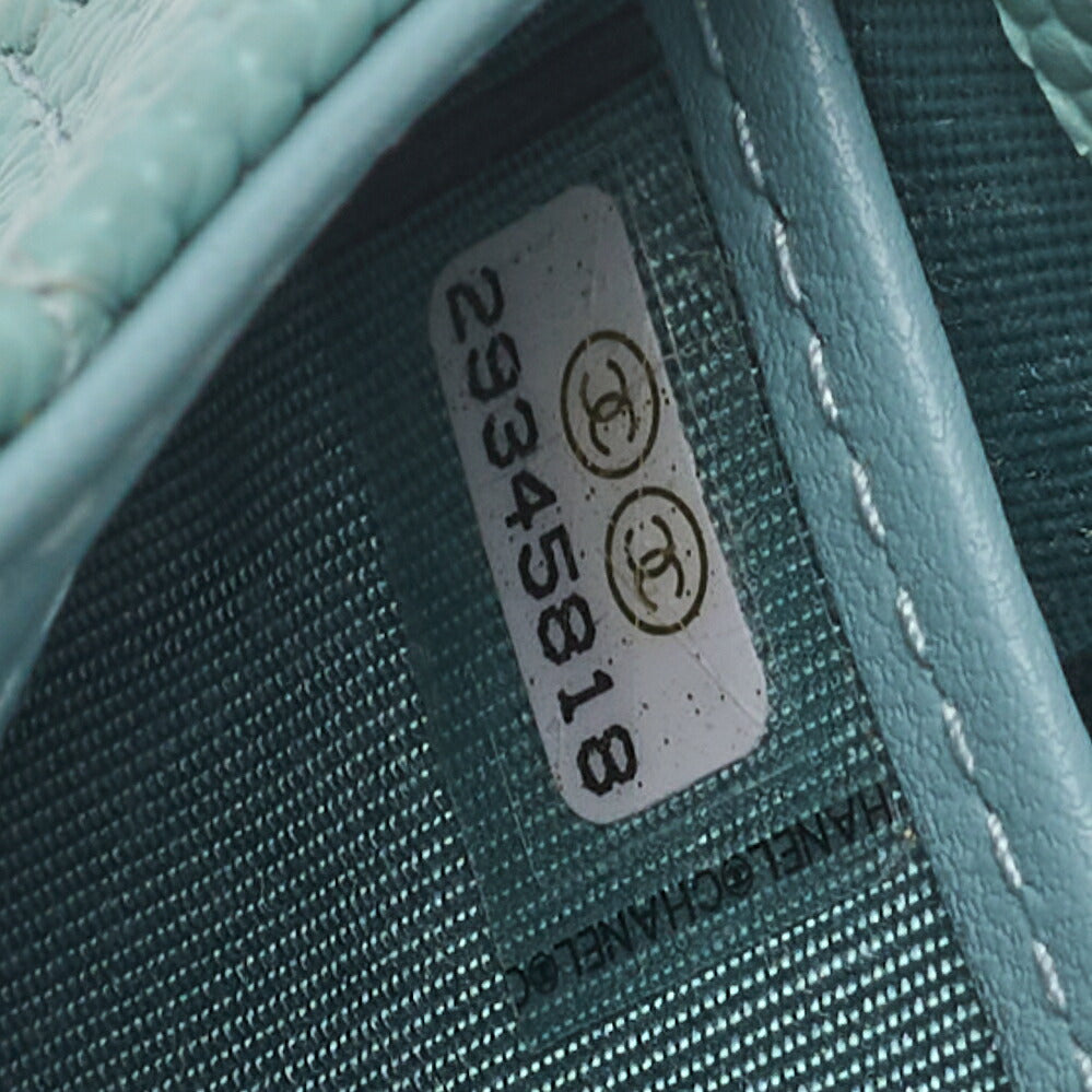 CHANEL Boy Chanel Matelasse Bi-Fold Long Wallet Caviar Skin Mint Green Gold-Tone Hardware Pre-Owned - Vintage La Charme