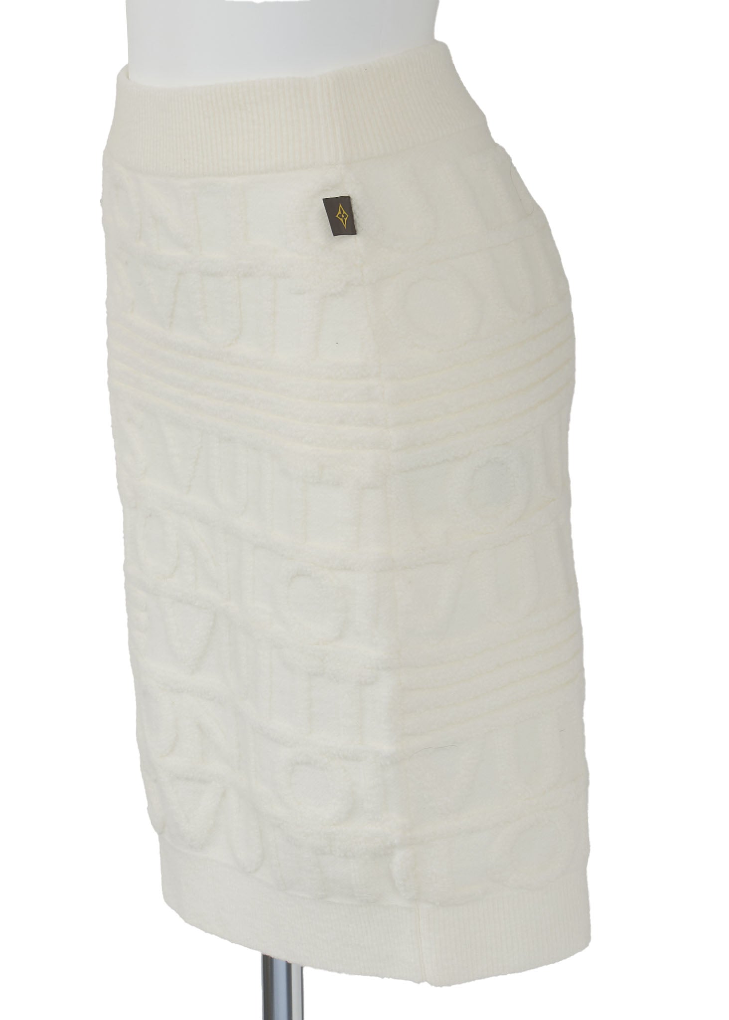 Louis Vuitton Tops Skirt Set Up, Knit, White, Gold-Tone Hardware, Pre-Owned - Vintage La Charme