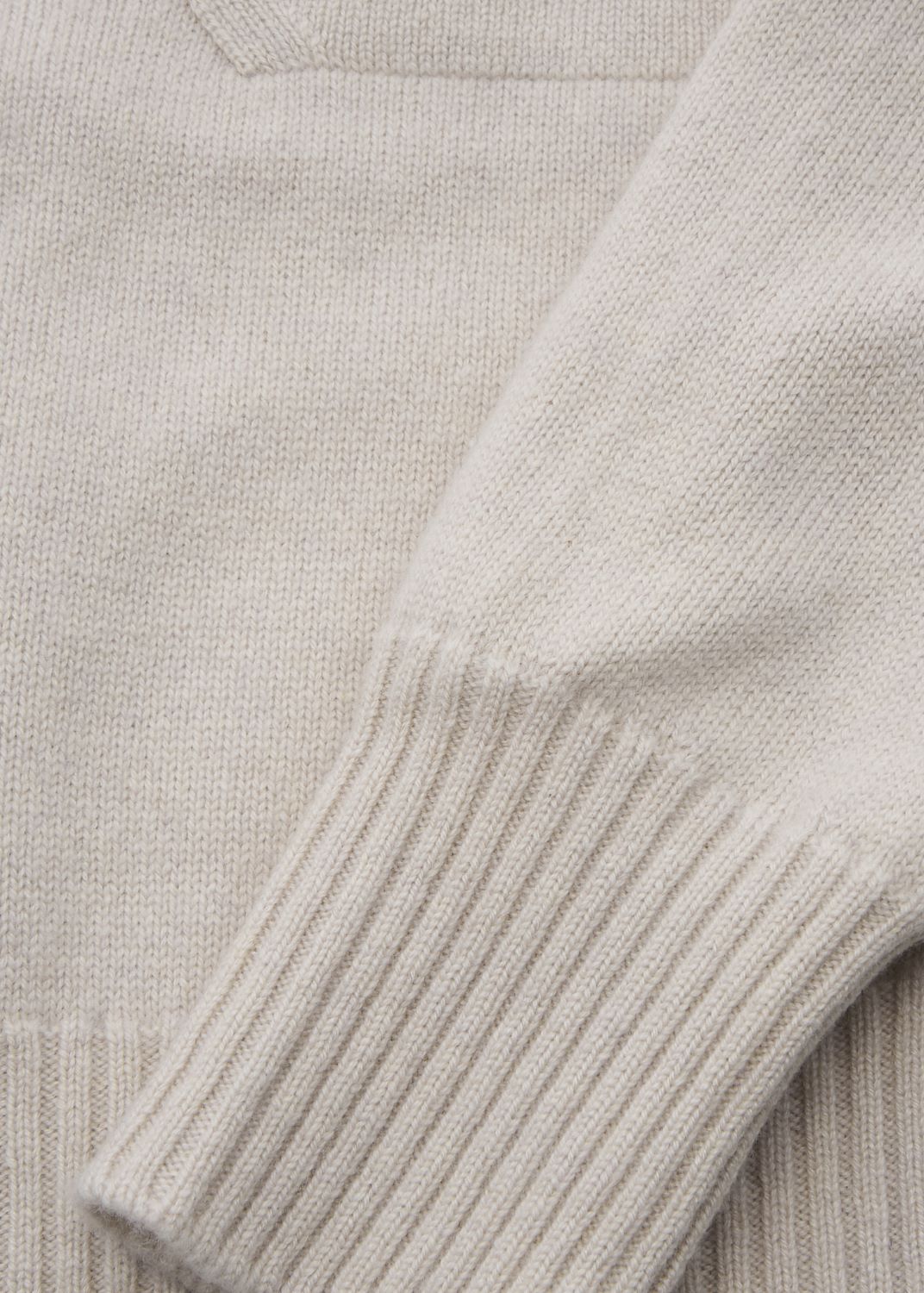 CHANEL Cardigan, Coco Button, Cashmere, Grey, Silver-Tone Hardware, Pre-Owned - Vintage La Charme