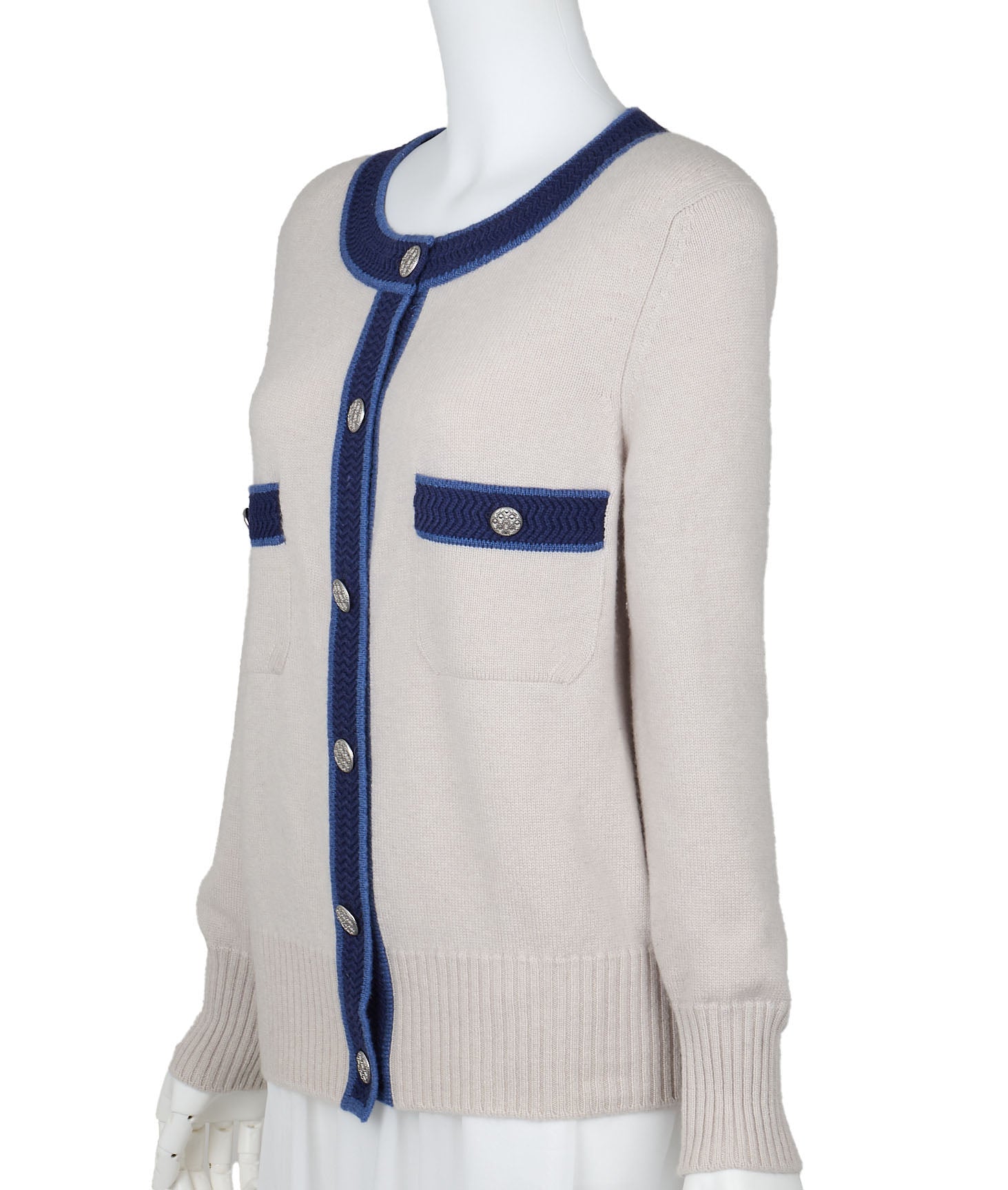 CHANEL Cardigan, Coco Button, Cashmere, Grey, Silver-Tone Hardware, Pre-Owned - Vintage La Charme