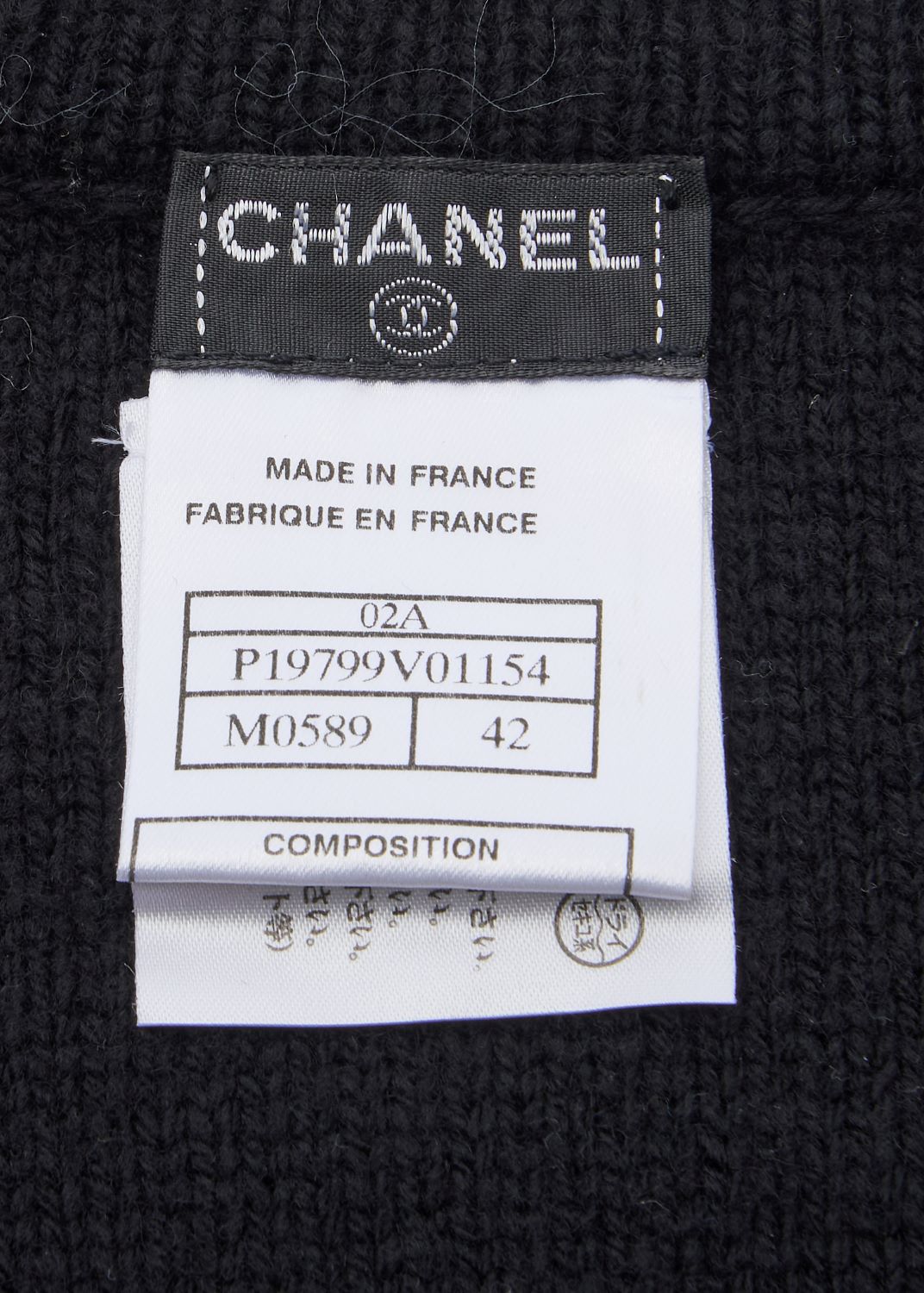CHANEL Cardigan, Coco Charm Zip, Knit, Black, Silver-Tone Hardware, Pre-Owned - Vintage La Charme
