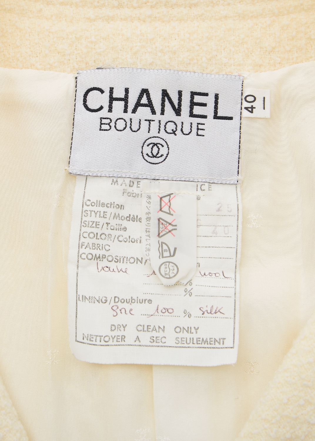 CHANEL Collarless Jacket, Long Sleeve, Wool, Ivory, Gold-Tone Hardware, Pre-Owned - Vintage La Charme