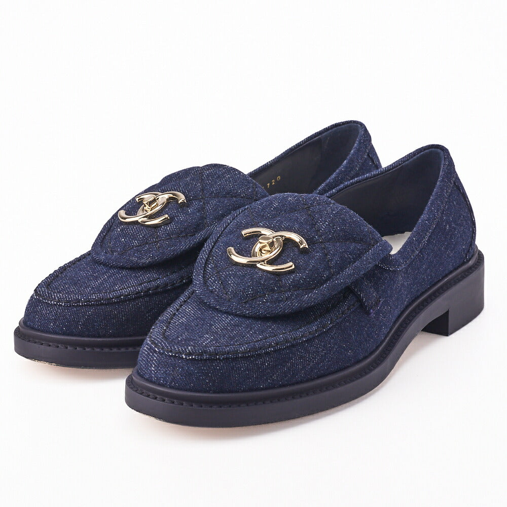 CHANEL Loafers, Turnlock Matelasse, Denim, Navy, Gold-Tone Hardware, Pre-Owned - Vintage La Charme