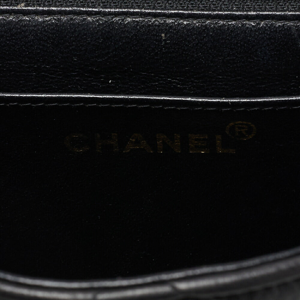 CHANEL Shoulder Bag Matelasse Lambskin Black Gold-Tone Hardware Pre-Owned - Vintage La Charme