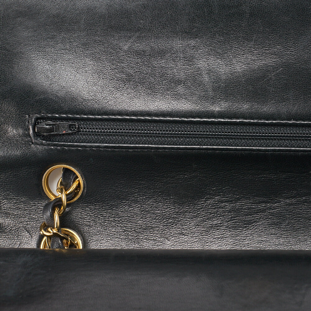 CHANEL Shoulder Bag Matelasse Double Flap Lambskin Black Gold-Tone Hardware Pre-Owned - Vintage La Charme