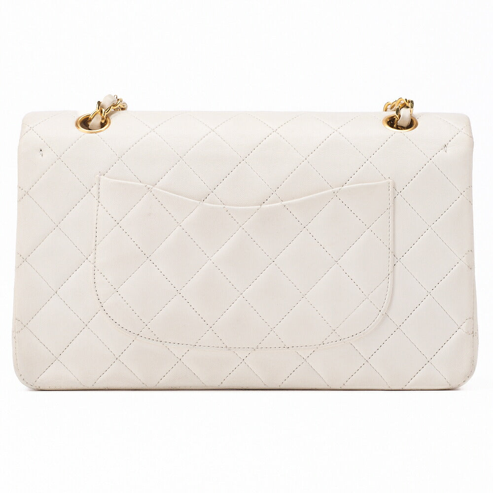 Chanel Shoulder Bag Matelasse Double Flap Lambskin White Gold-Tone Hardware Pre-Owned - Vintage La Charme