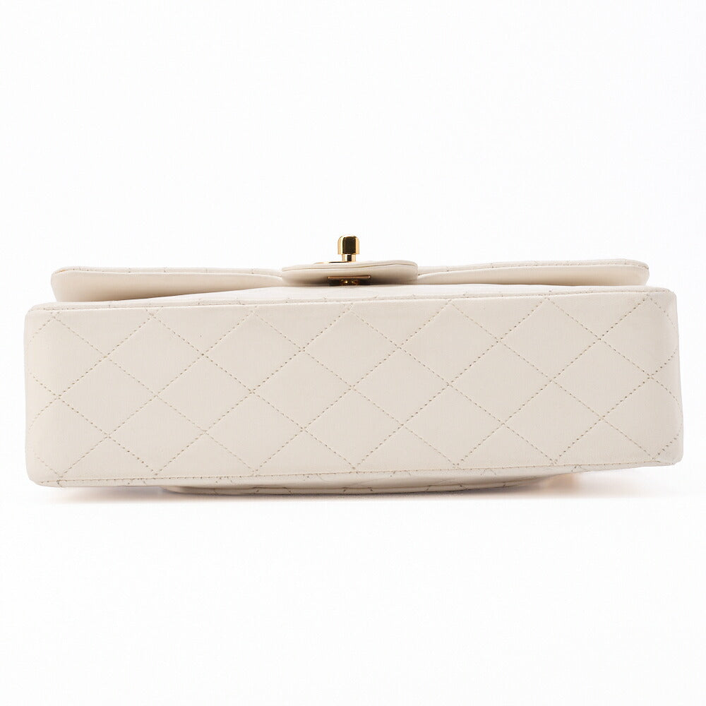 Chanel Shoulder Bag Matelasse Double Flap Lambskin White Gold-Tone Hardware Pre-Owned - Vintage La Charme
